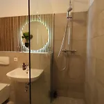 Διαμέρισμα Zentrales Hochwertiges Gruenderzeit-apartment Thomasius Λειψία
