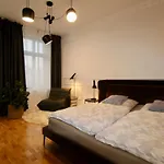 Διαμέρισμα Zentrales Hochwertiges Gruenderzeit-apartment Thomasius