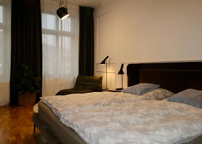 아파트 Zentrales Hochwertiges Gruenderzeit-apartment Thomasius *