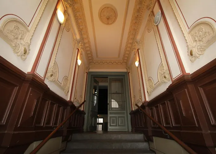 Zentrales Hochwertiges Gruenderzeit-apartment Thomasius 라이프치히